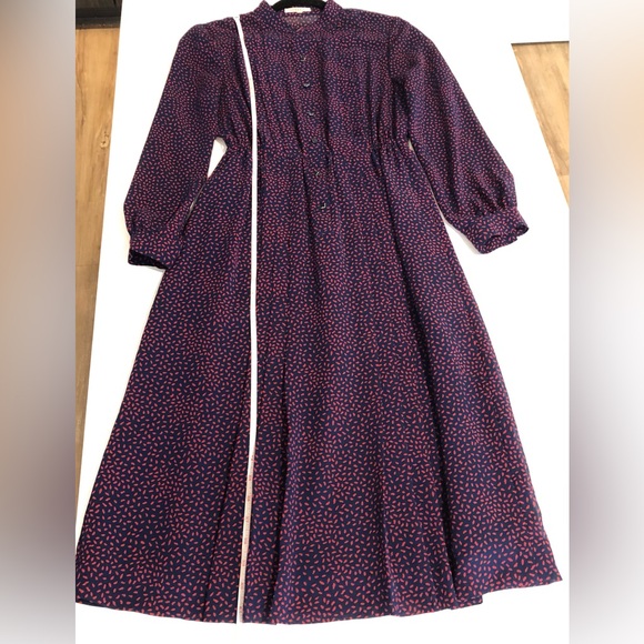 Vintage midi dress in blue with red dotted pattern - fits like Med - Picture 5 of 11